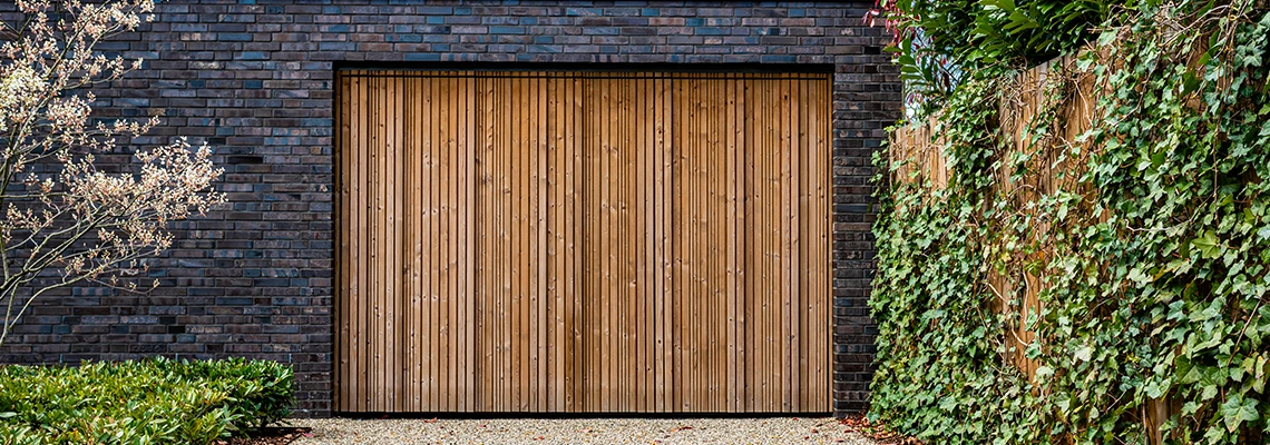 Amarr Traditional Garage Doors Tracks Repair in Panama City